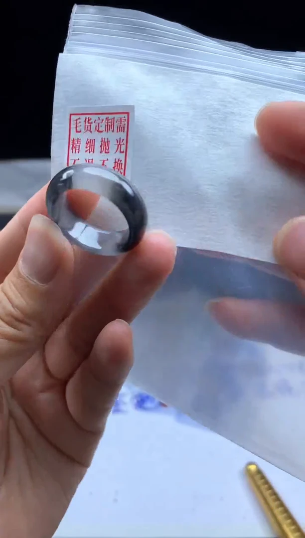 未镶嵌定制翡翠毛货需精细抛光戒圈 18#
