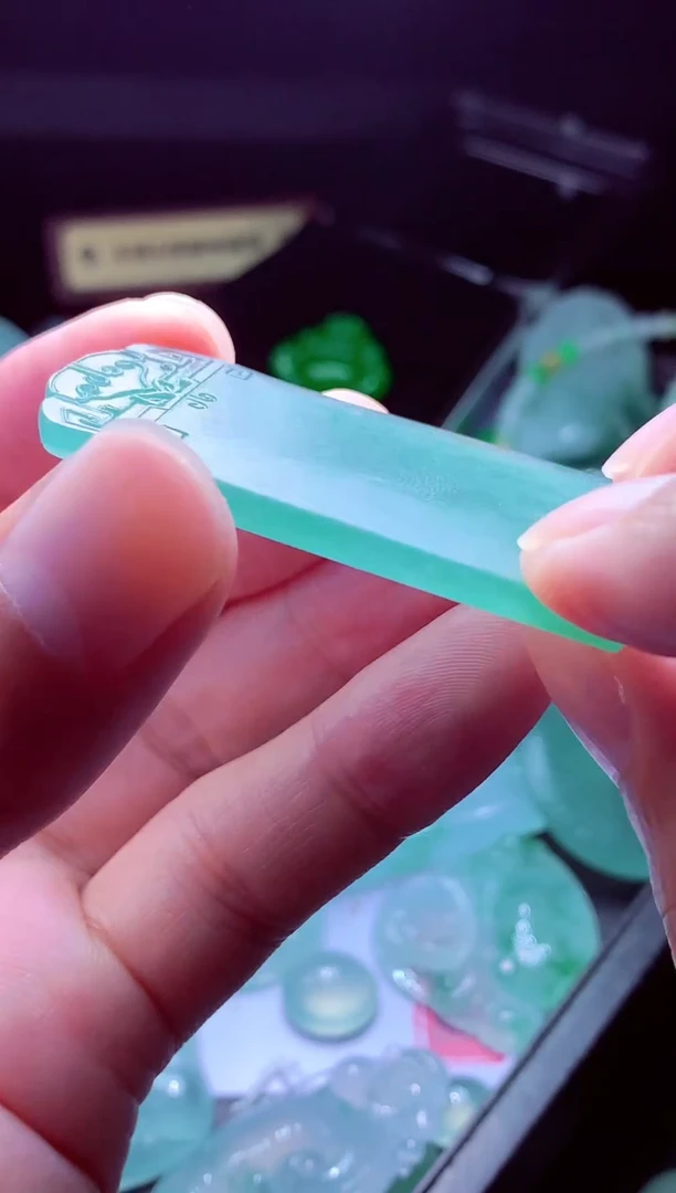 未镶嵌定制翡翠张*#翡翠毛货定制