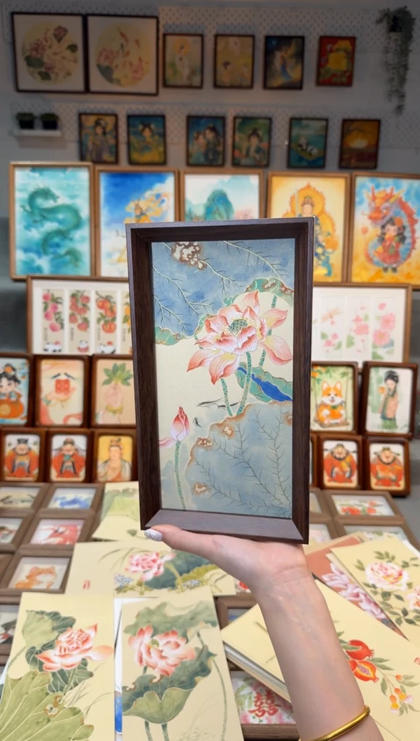 国画兰荷小鱼 手绘国画27