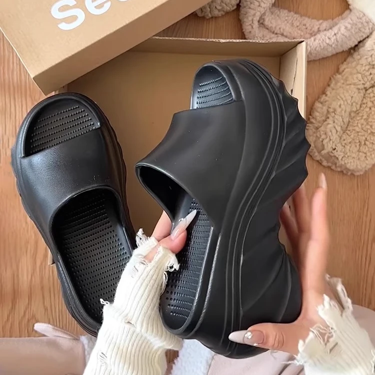 厚底松糕坡跟凉拖鞋女夏季外穿时尚2025年新款高跟百搭网红一字拖