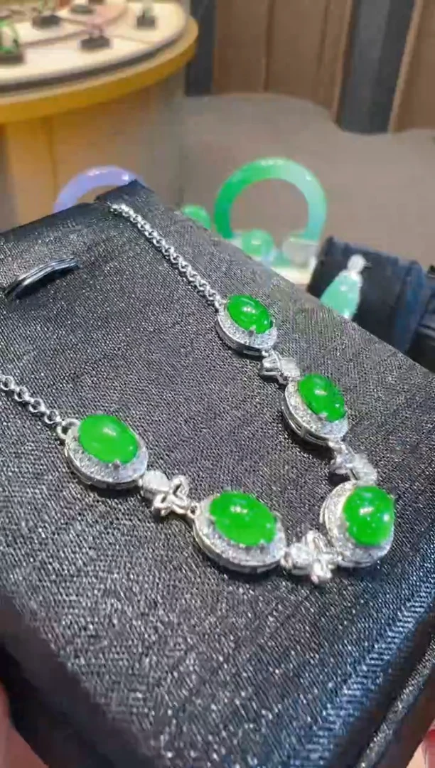 【闪购商品】翡翠手链银S925镶嵌多样性发货一件