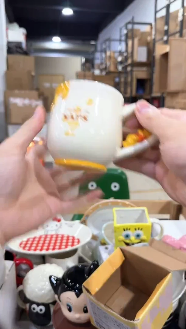瓷片原盒维尼蜂蜜水杯