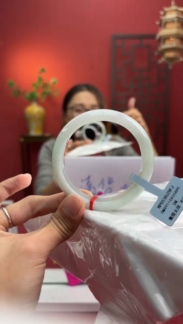 未镶嵌手镯翡翠翡翠手镯3