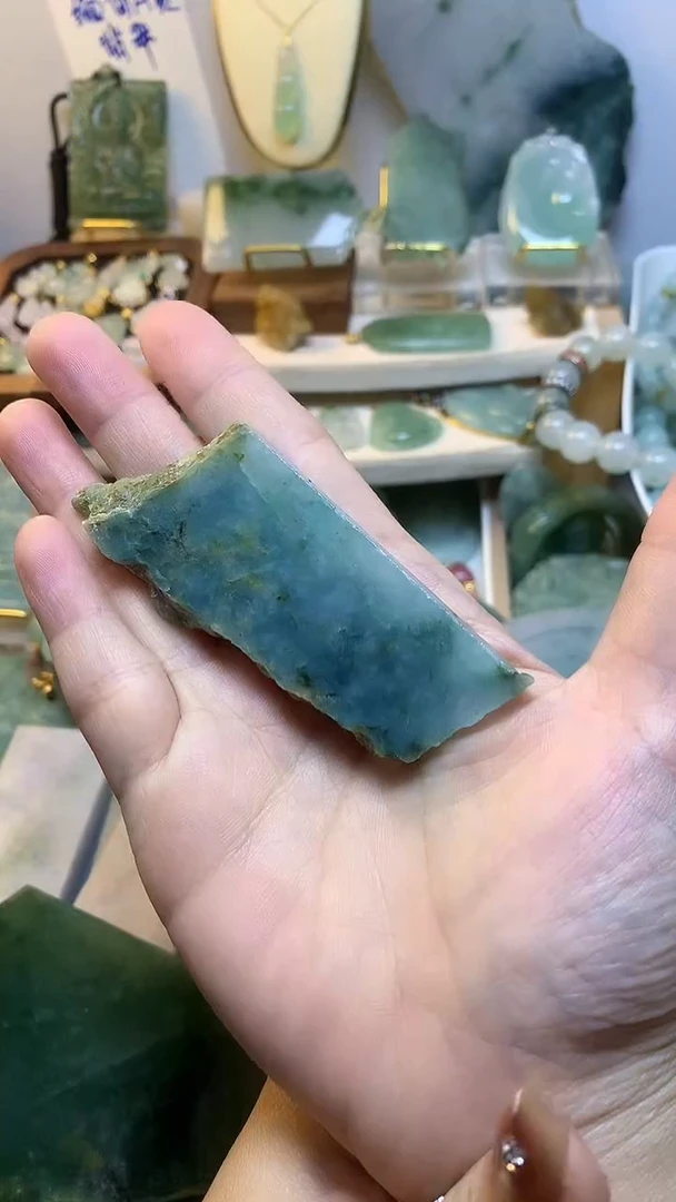 未镶嵌挂件翡翠刀**生 缅甸A货翡翠，没有运费险