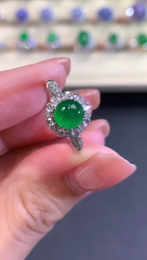 18K金镶嵌戒指翡翠a87