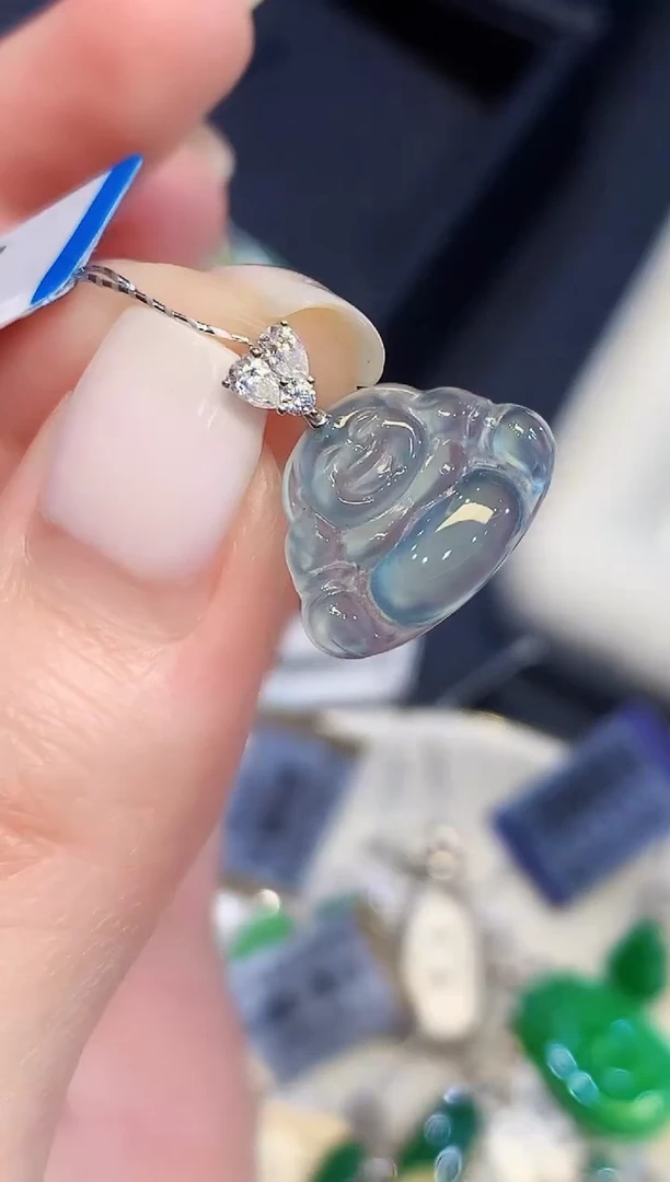 吊坠(不含链)18K金镶嵌翡翠X多样性发其一