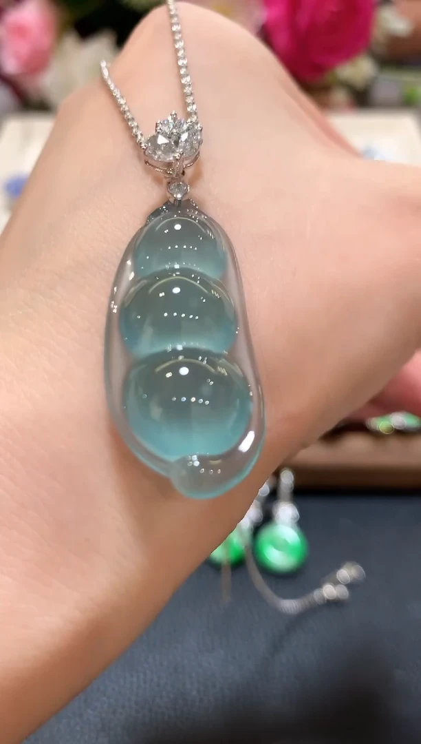 吊坠(不含链)18K金镶嵌翡翠?**?m31