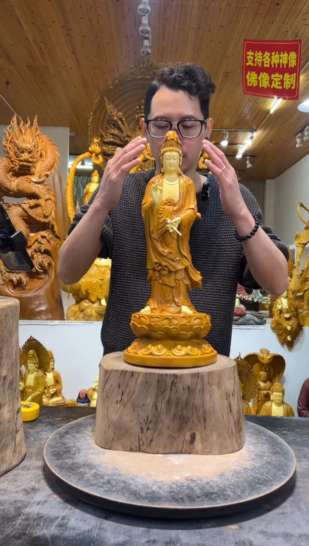 香樟木站姿南海观音48cm