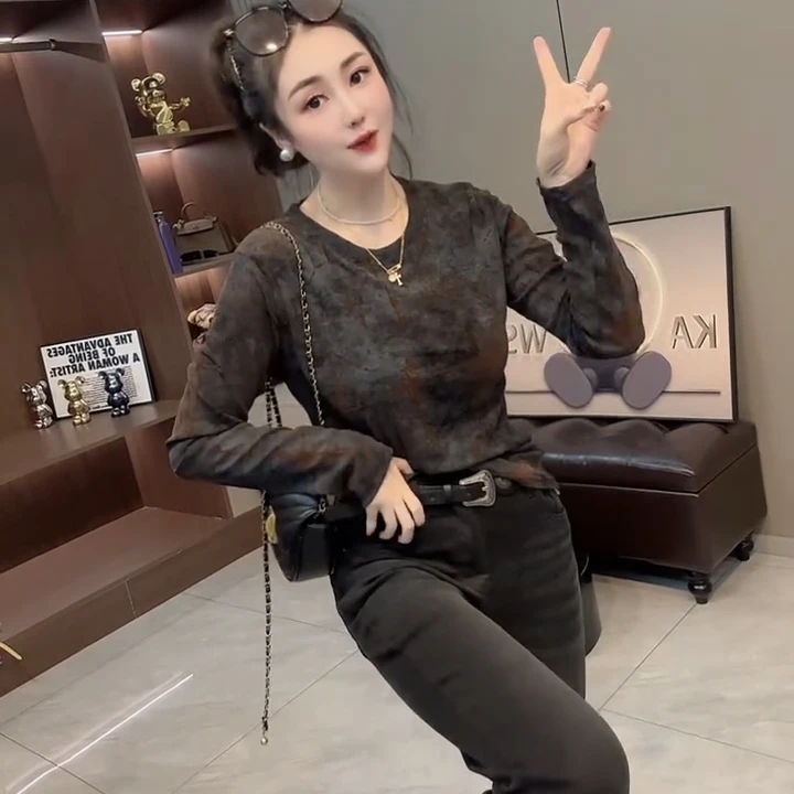 长袖圆领中国风小衫扎染黑色休闲洋气植绒印花修身显瘦时尚百搭款