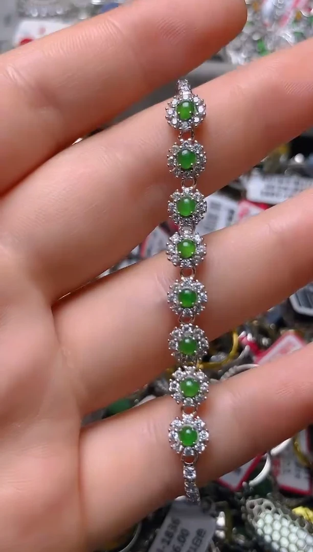 银S925镶嵌戒指翡翠百内无证书