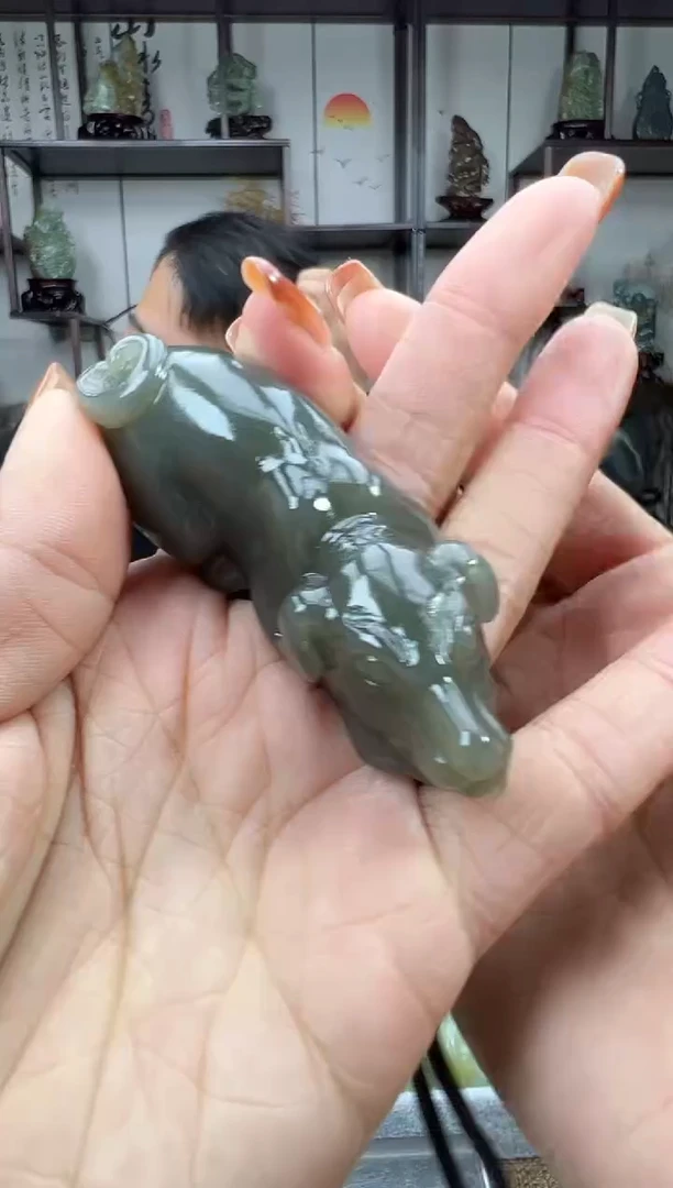 未镶嵌和田玉把件1