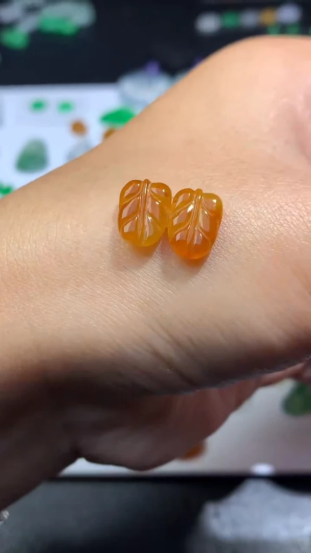 未镶嵌定制翡翠毛货