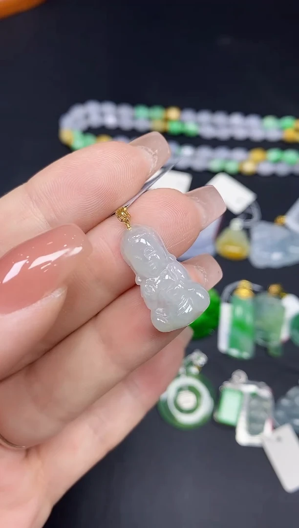 吊坠(不含链)18K金镶嵌翡翠宝宝佛18K金扣镶嵌@@CMT