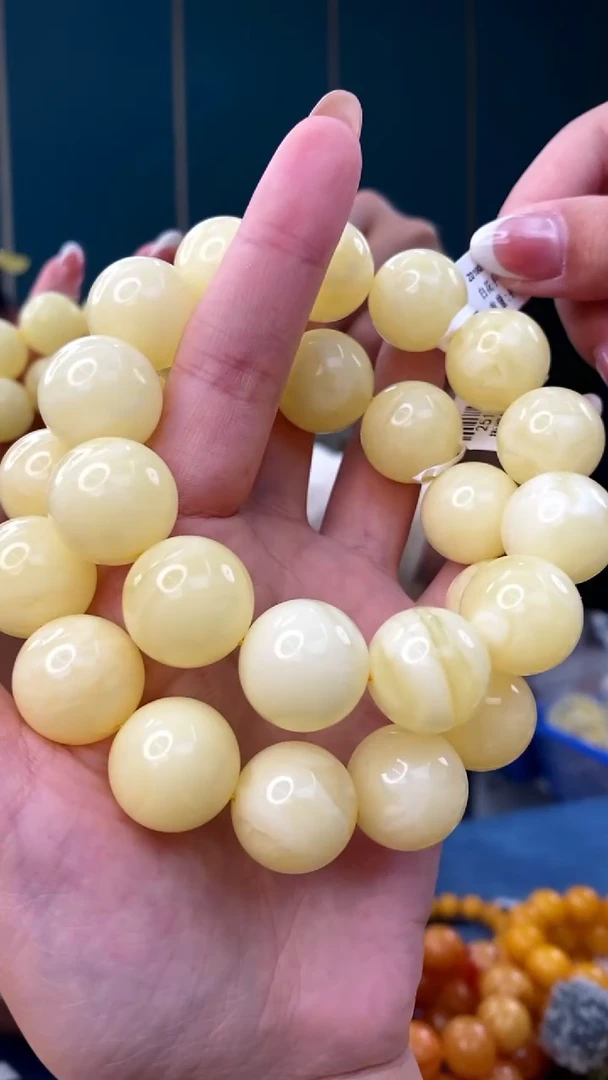 裸石琥珀未镶嵌11/30多样性发其一15