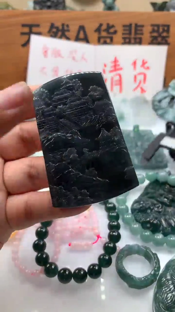 【闪购商品】翡翠颈饰未镶嵌保真天然A货翡翠