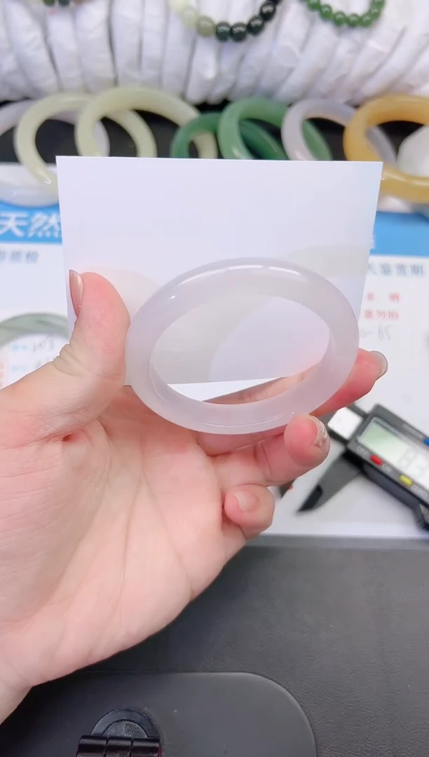 玛瑙/玉髓手镯未镶嵌209-55