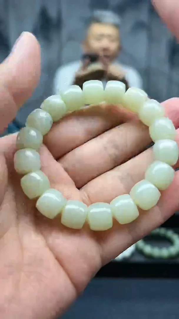 手串未镶嵌和田玉且末清白有棉直切卡13纯天然拍一发一