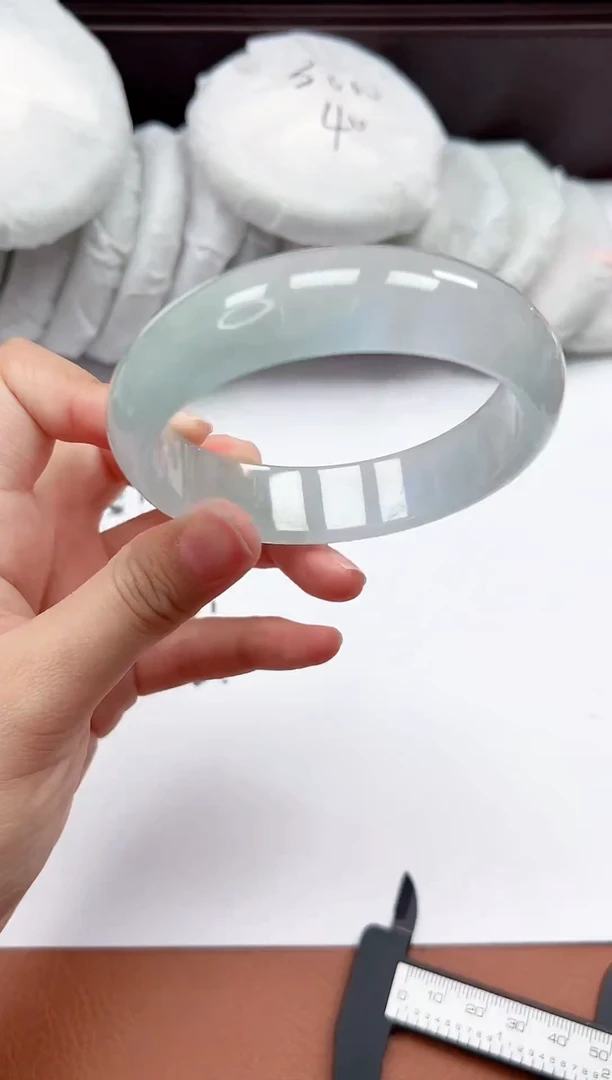 精品手镯，一物一拍Z089