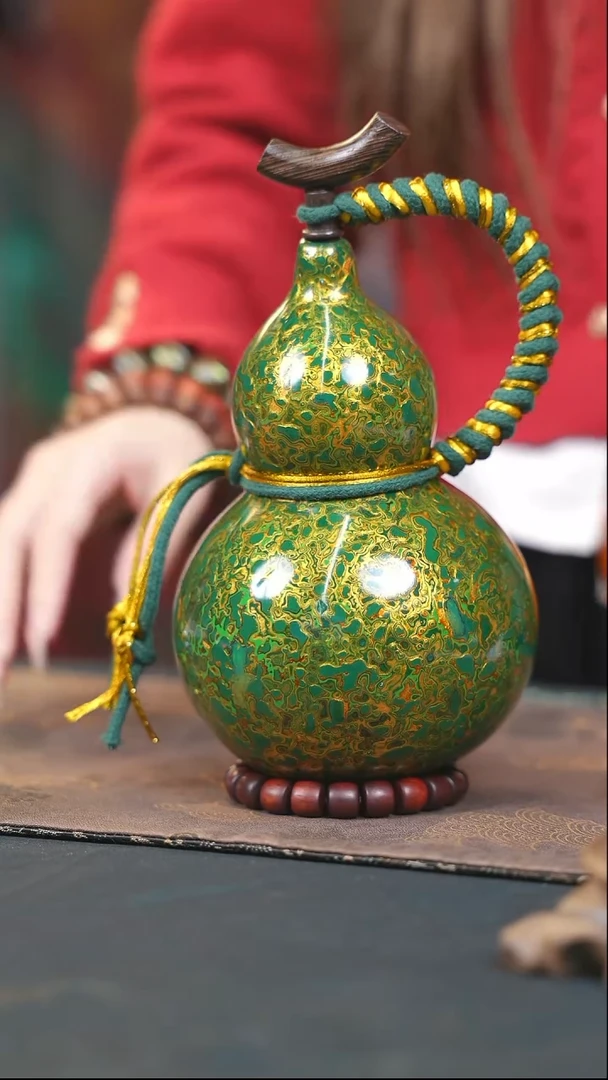 【闪购商品】WN148漆艺酒葫芦不包手串及旋转底座