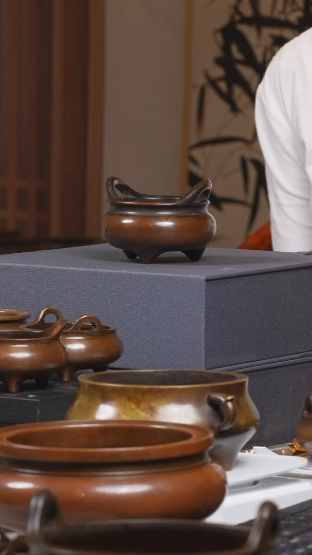ABS大***王三足冲天耳炉