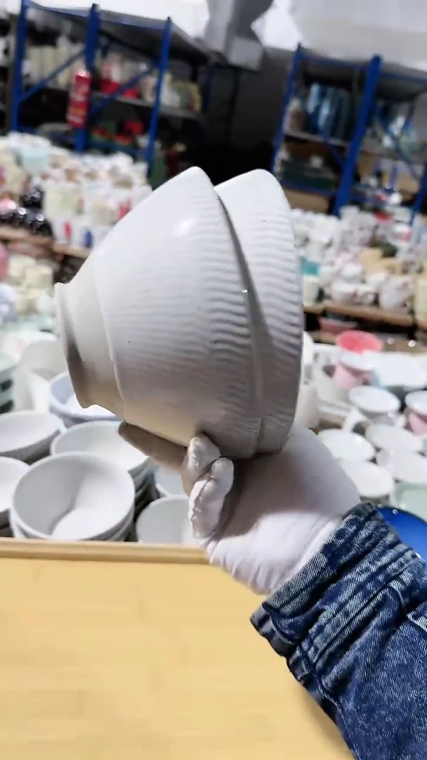 【闪购商品】瓷片2个面碗微瑕 凑满20元包邮