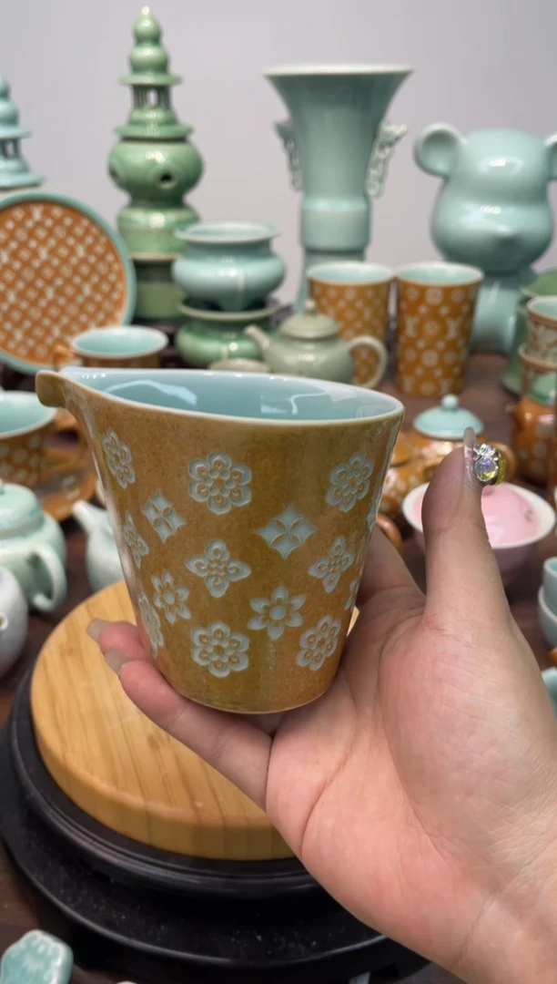 特价福利 微瑕 慧仙青瓷