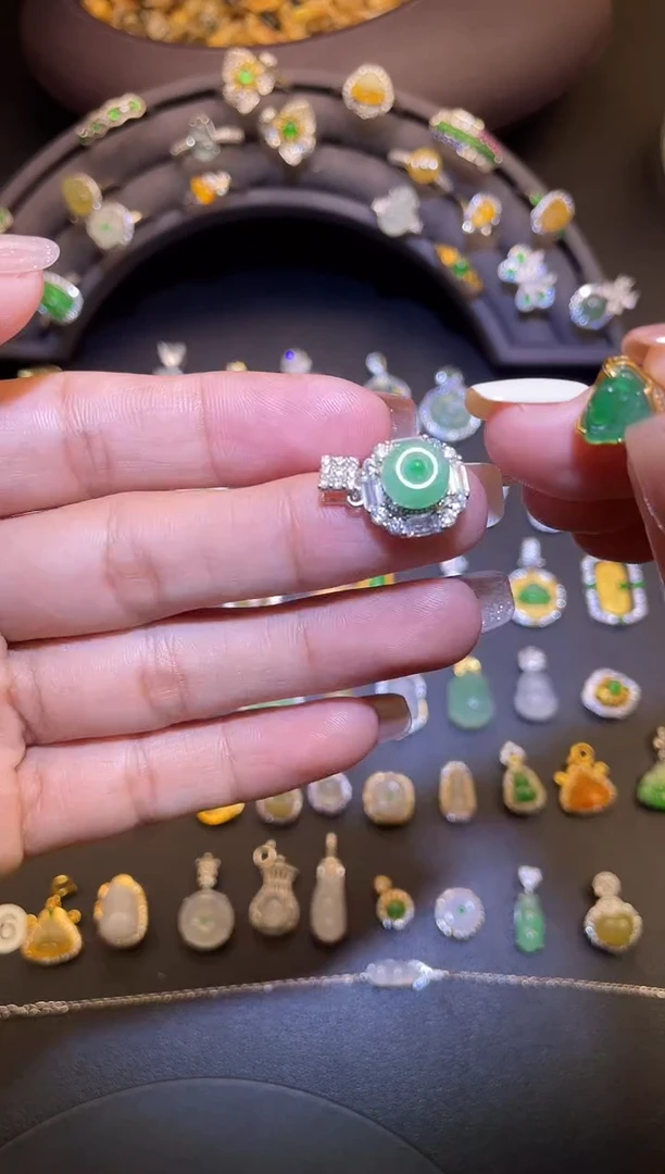 吊坠(不含链)银S925镶嵌翡翠1