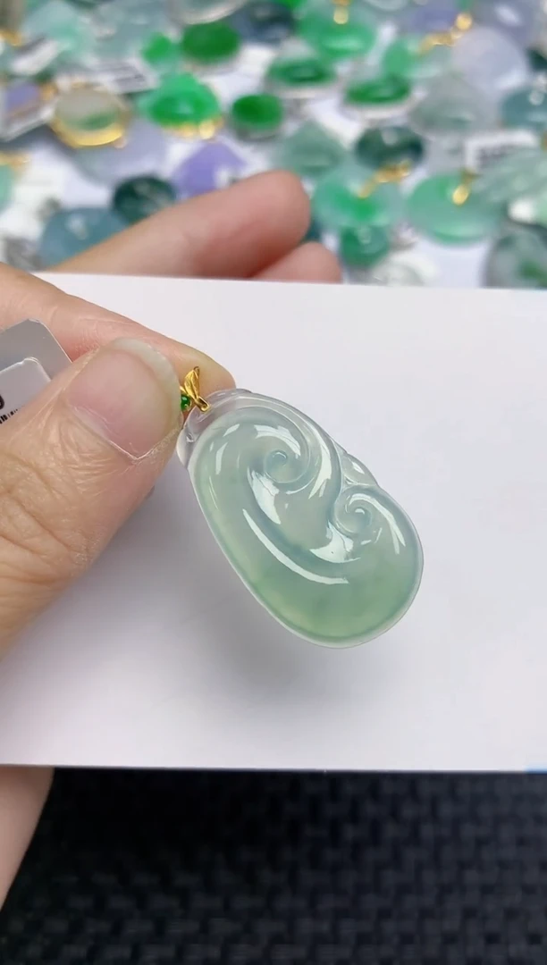 翡翠18K金镶嵌颈饰天然缅甸A货翡翠百元以上9元证书费自理