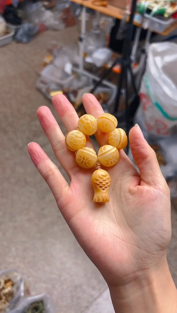 吊坠菩提根/象牙果富甲天下手捻 黄色