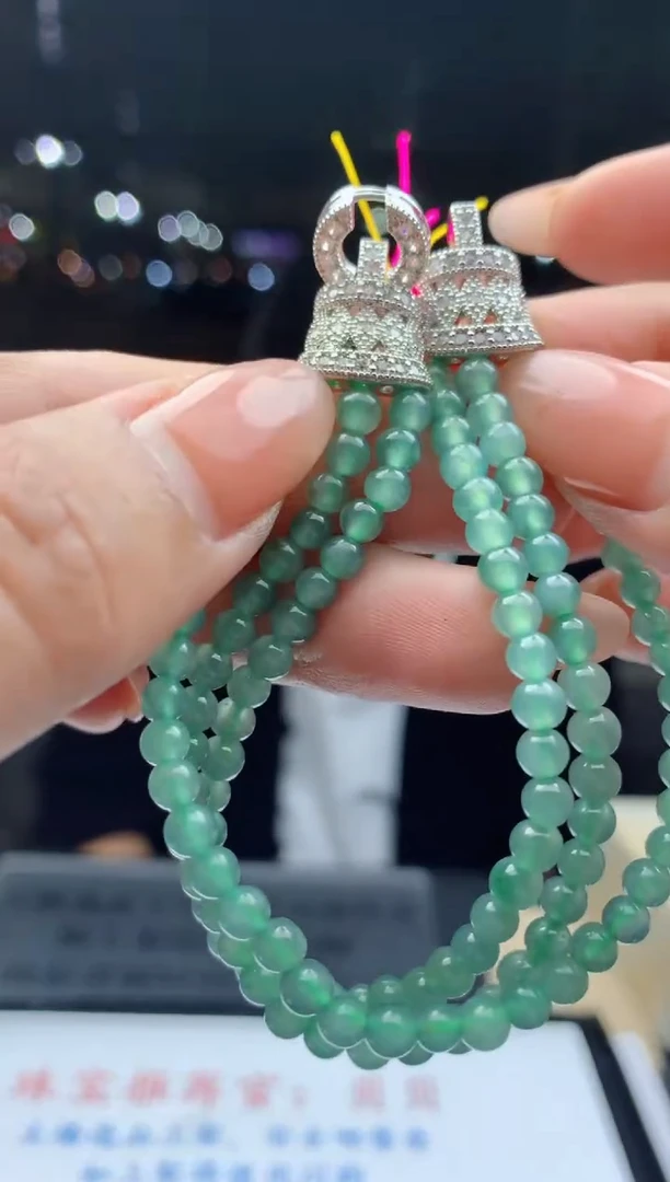 颈饰未镶嵌翡翠天然A货翡翠多样性发其一