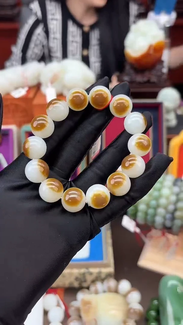 未镶嵌手串和田玉董小姐推荐 多样性发货 拍一发一tb