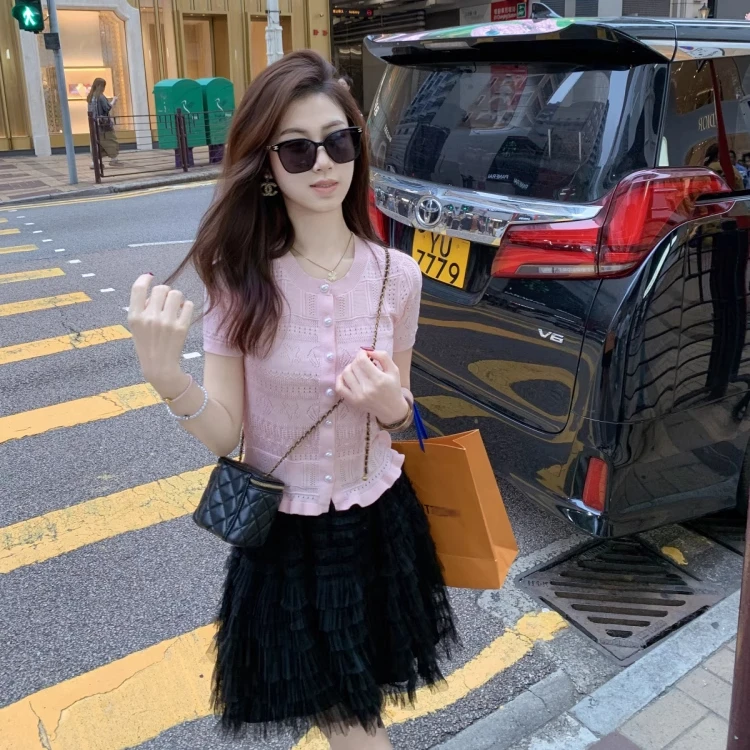 【清清专区】2025年新款上衣女针织小香风圆领法式设计感气质显瘦