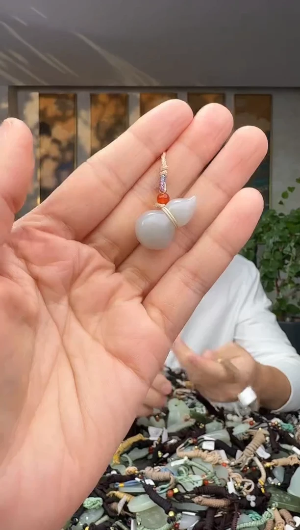 未镶嵌和田玉挂件拍一发一