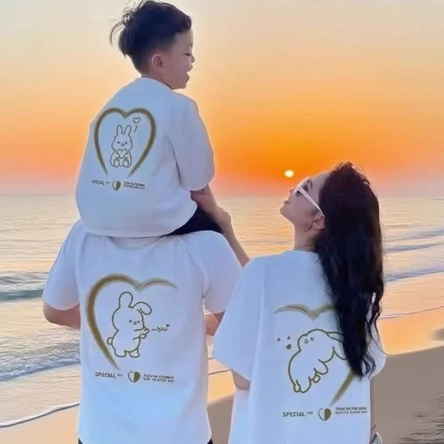 一家人旅游亲子套装一家三四口母女子半短袖t恤纯棉洋气炸街班服