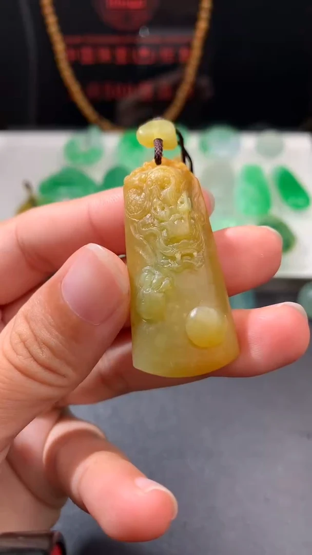 未镶嵌定制翡翠