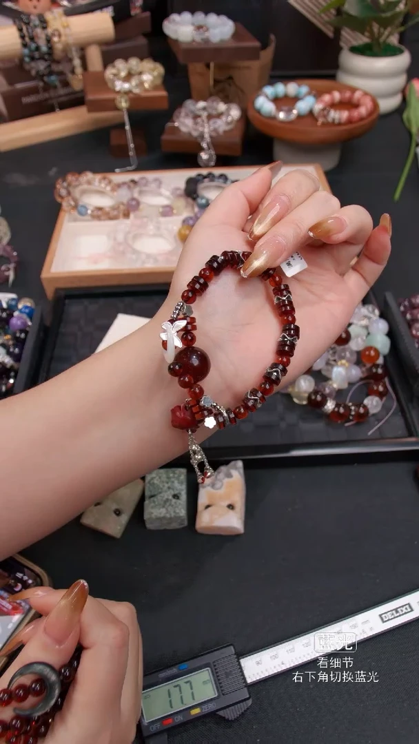 未镶嵌手链水晶泡***?059多样性发货 发其一