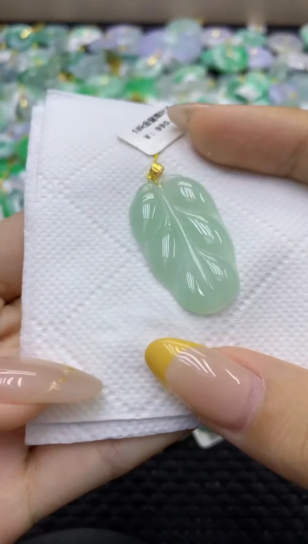 颈饰未镶嵌翡翠天然缅甸翡翠A货