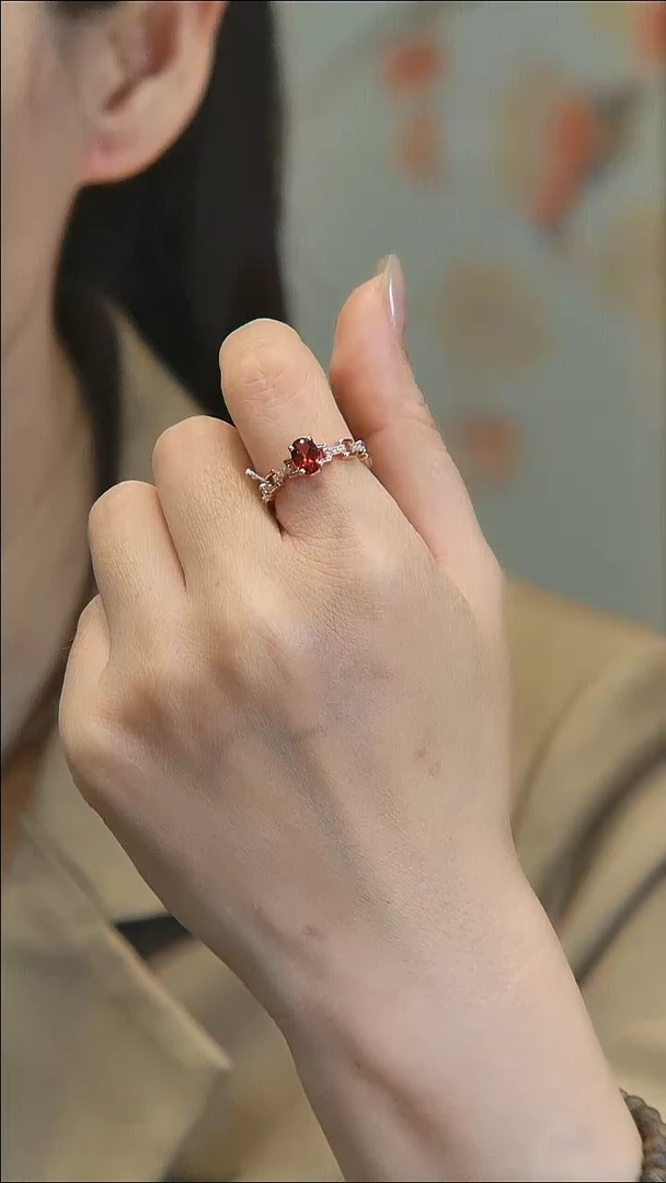 石榴石戒指银S925镶嵌石榴石戒指
