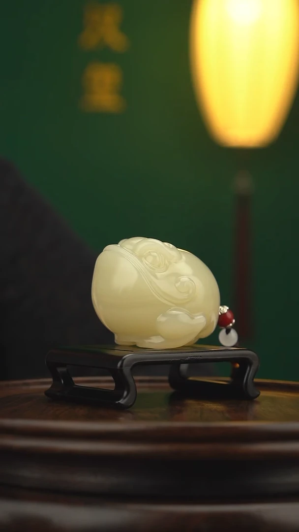 玉【招财金蟾】天然玉石手把件