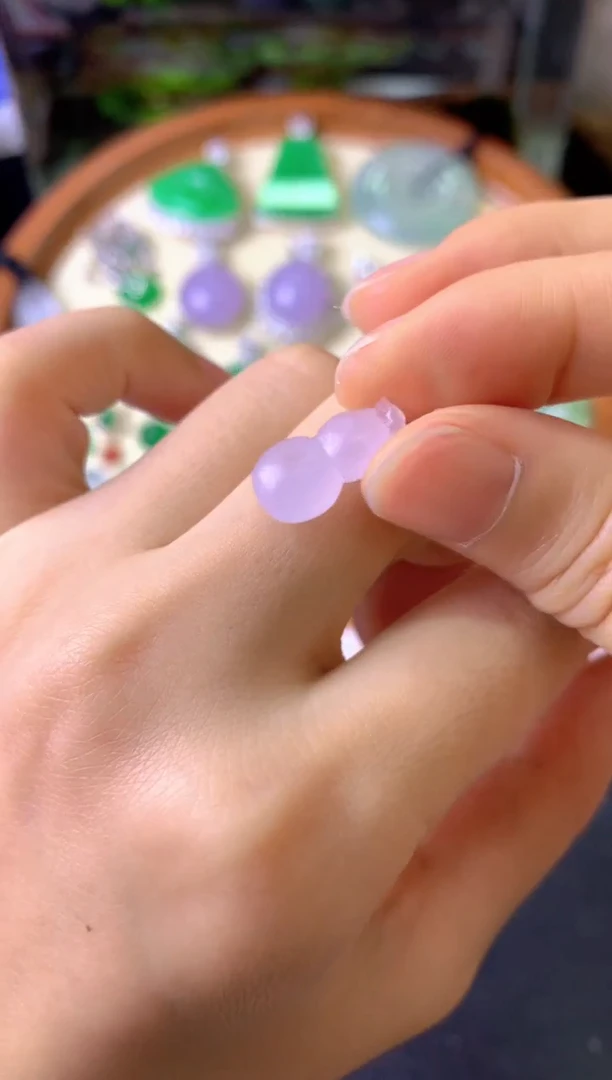 未镶嵌定制翡翠流****过毛货抛光