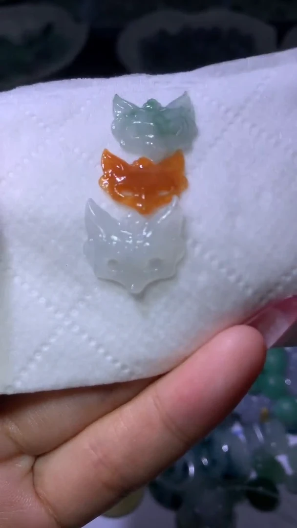 定制翡翠未镶嵌朱*姐MXX038566