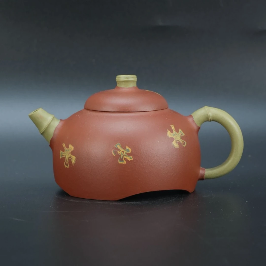 lot20554 602 张磊 紫砂红降坡+豆青狮球壶(160cc)