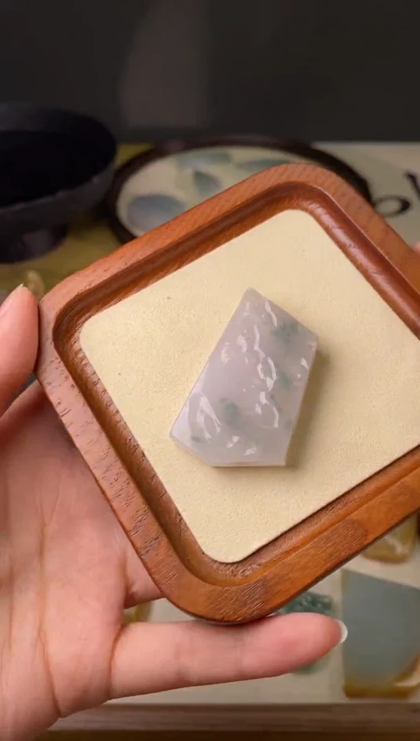 定制翡翠未镶嵌小冰件