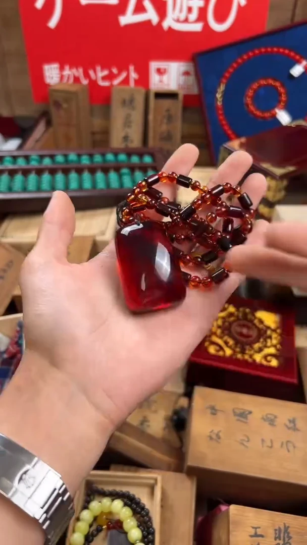 裸石血珀未镶嵌孙总精选链接清清清————————