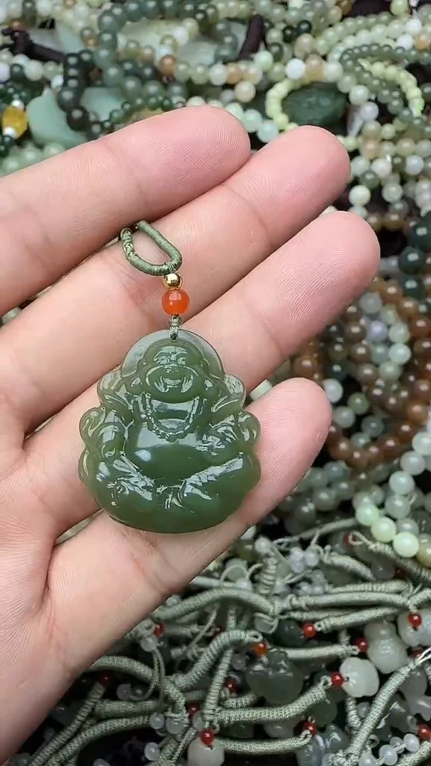 颈饰未镶嵌和田玉拍一发一