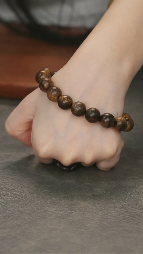 沉香手串越南富森红土樱子瘤疤王古董料1.2单圈限量传承款