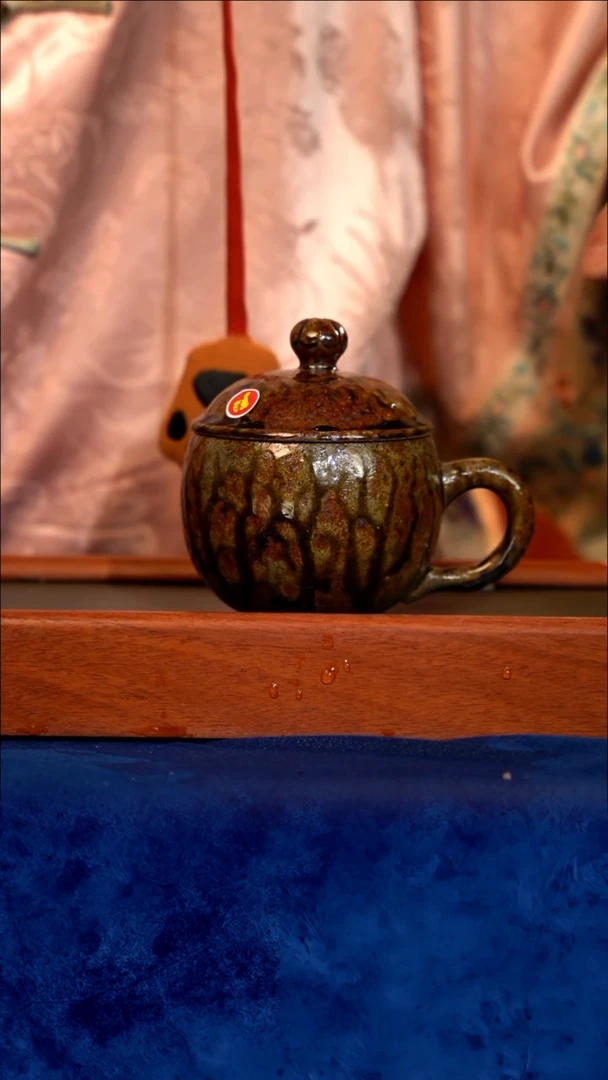 紫砂 宜兴紫砂 GFY   沉香木 贵妃杯