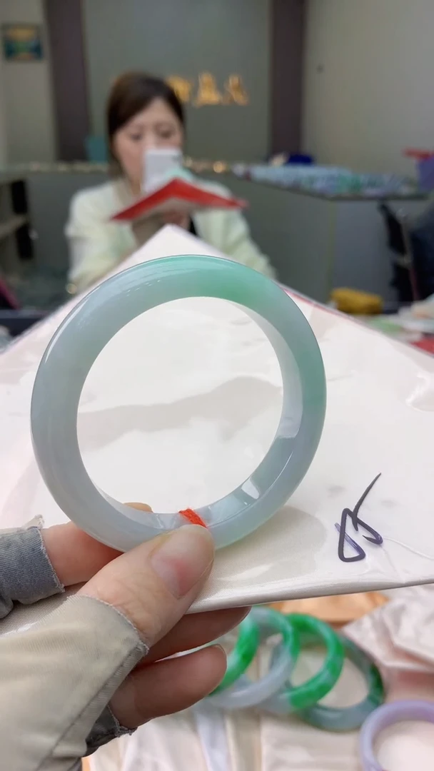 未镶嵌手镯翡翠0232238976