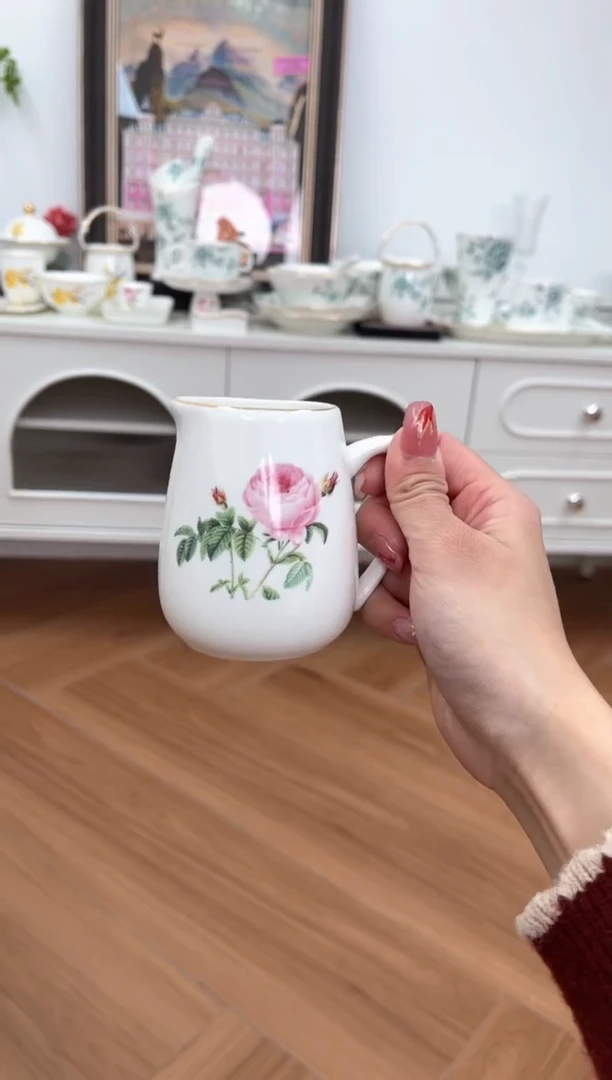 【闪购商品】碗玫瑰高骨骨瓷奶杯