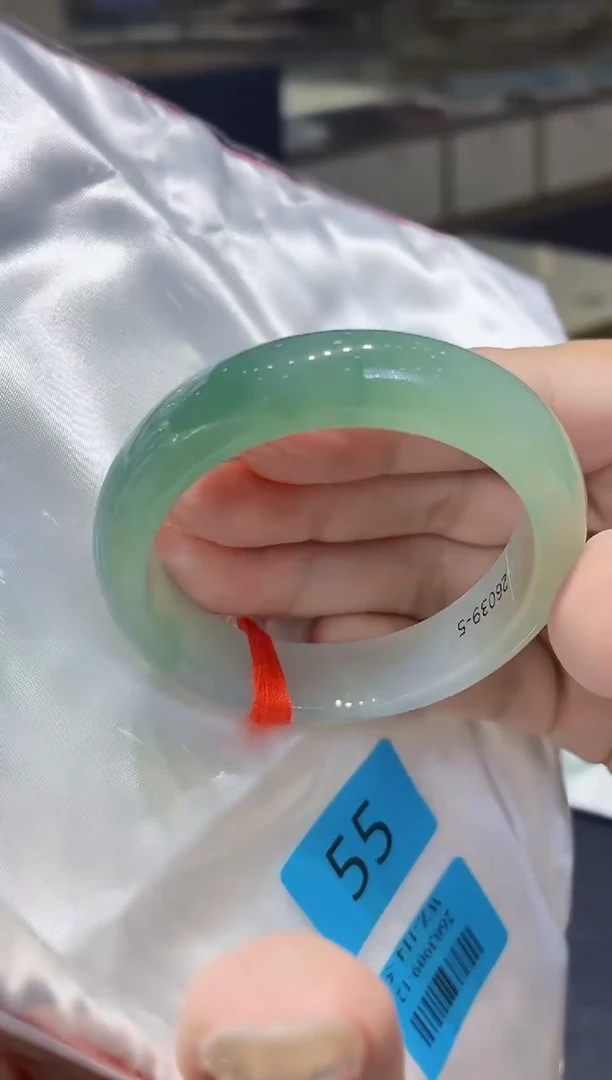 未镶嵌手镯翡翠翡翠手镯54